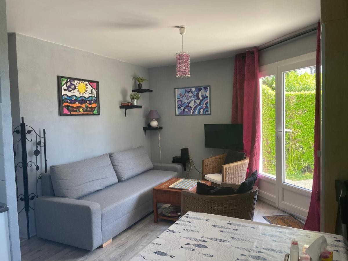 appartement proche mer avec jardin ensoleillé Houlgate Exterior foto